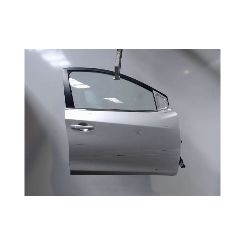 PORTE AVANT DROIT NISSAN PULSAR