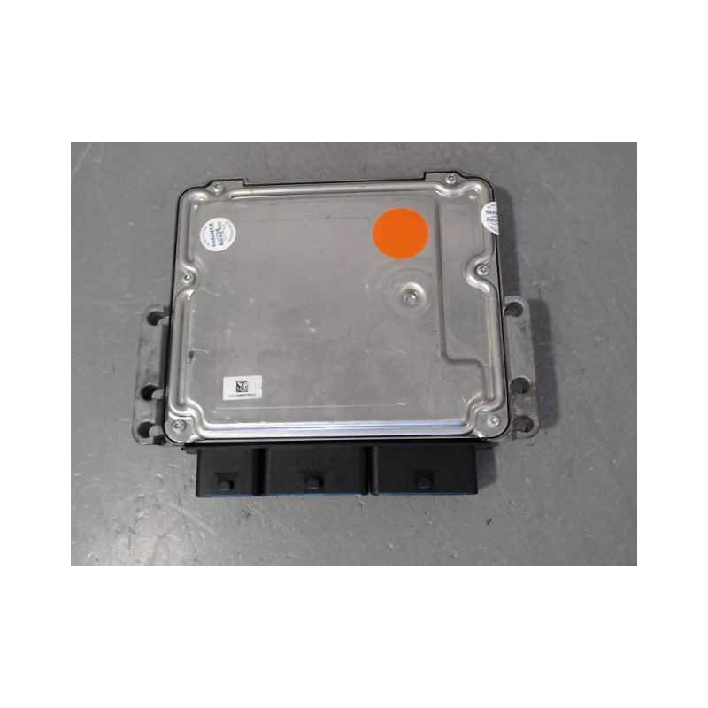 CALCULATEUR MOTEUR FIAT TALENTO