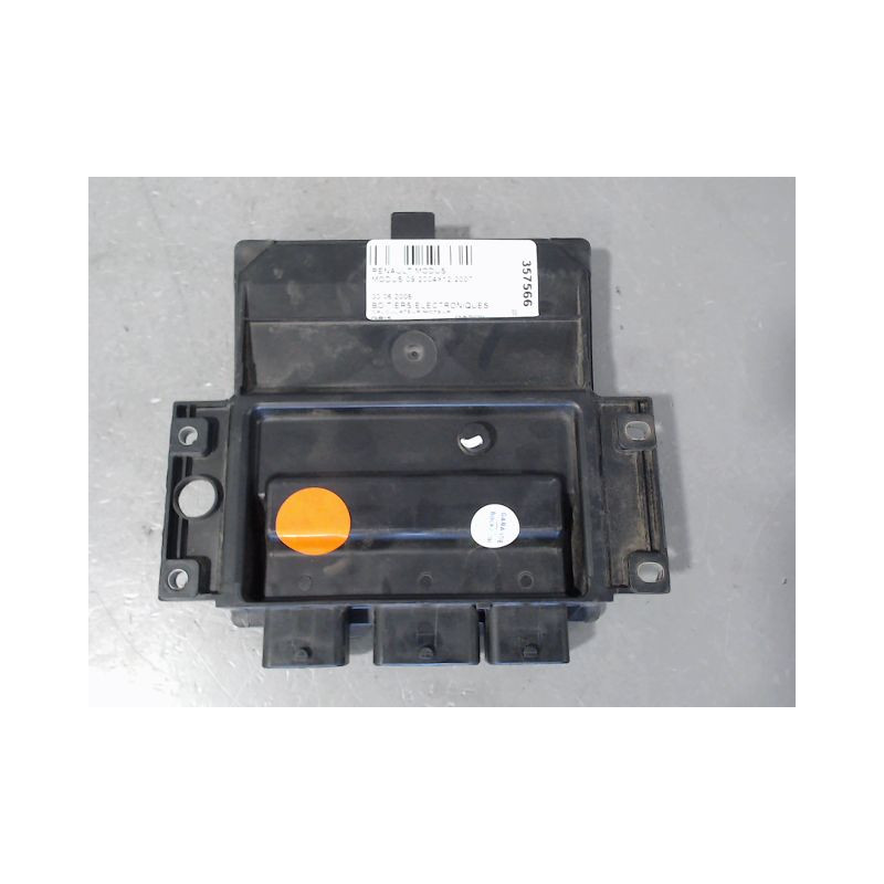 CALCULATEUR MOTEUR RENAULT MODUS 2004-2007