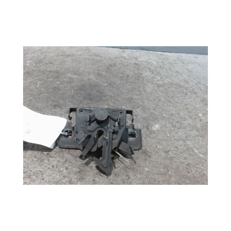 SERRURE CAPOT RENAULT TRAFIC