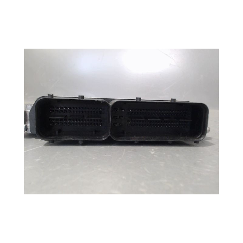 CALCULATEUR MOTEUR VOLKSWAGEN POLO 2009-