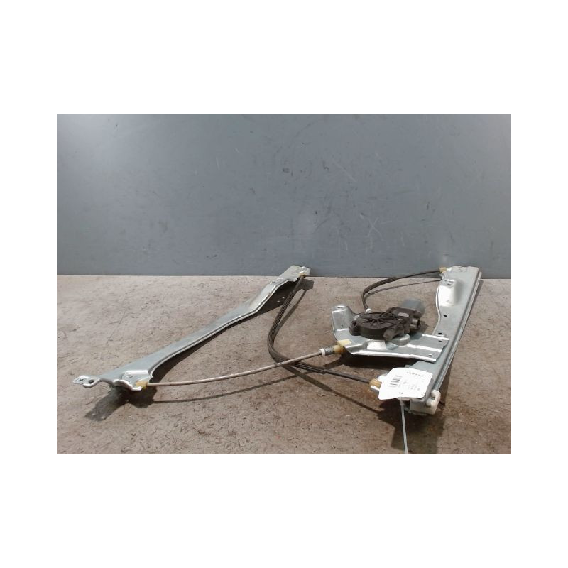 MECANISME+MOTEUR LEVE-GLACE AVANT DROIT RENAULT CLIO III 2010-