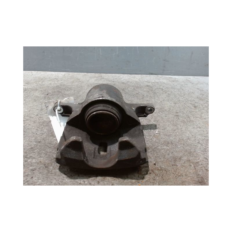 ETRIER DE FREIN AVANT DROIT NISSAN QHASQAI 2007-