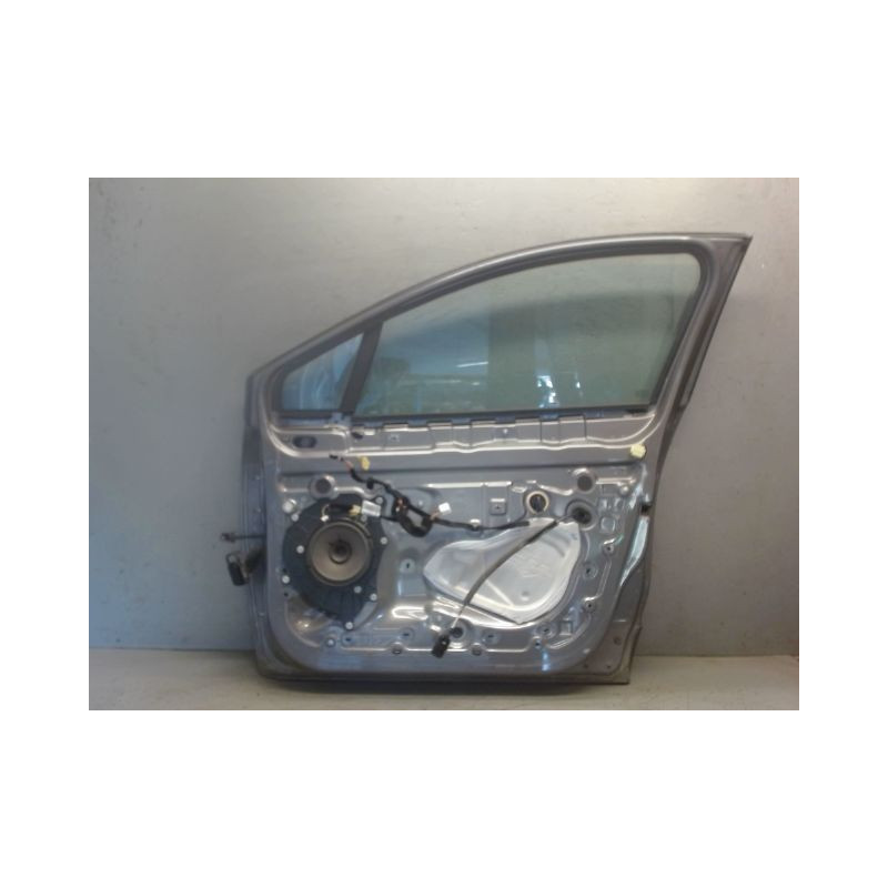 PORTE AVANT DROIT RENAULT CLIO