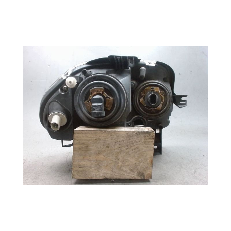 PHARE GAUCHE RENAULT CLIO II Phase 1 1998-2001