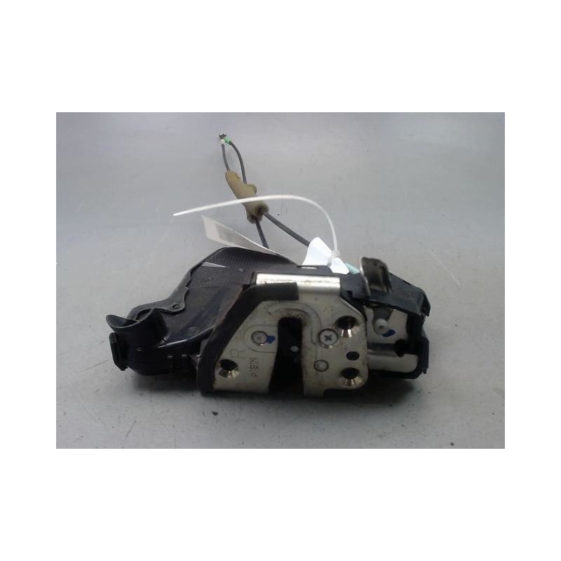 SYSTEME CONDAMNATION AVANT DROIT TOYOTA COROLLA X Phase 2 2004-2007