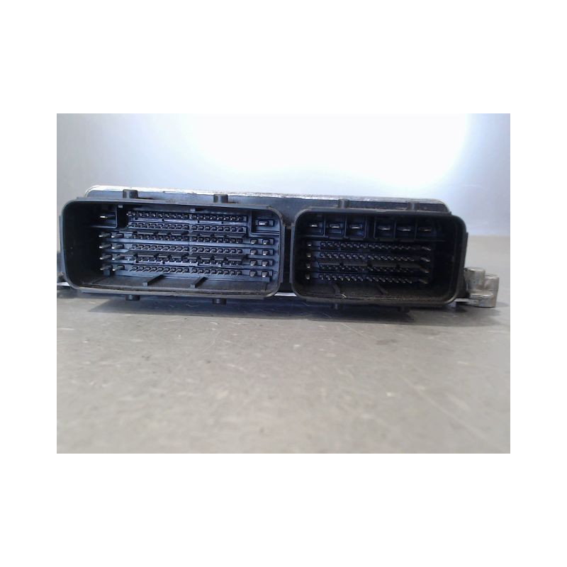 CALCULATEUR MOTEUR PEUGEOT 308