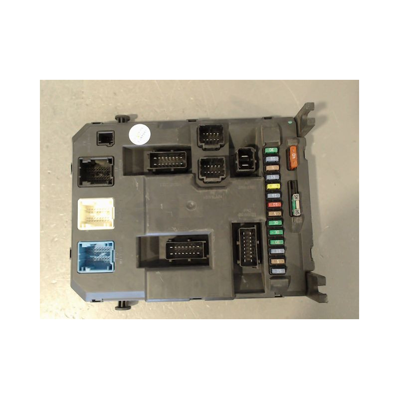 BOITIER GESTION HABITACLE PEUGEOT 207