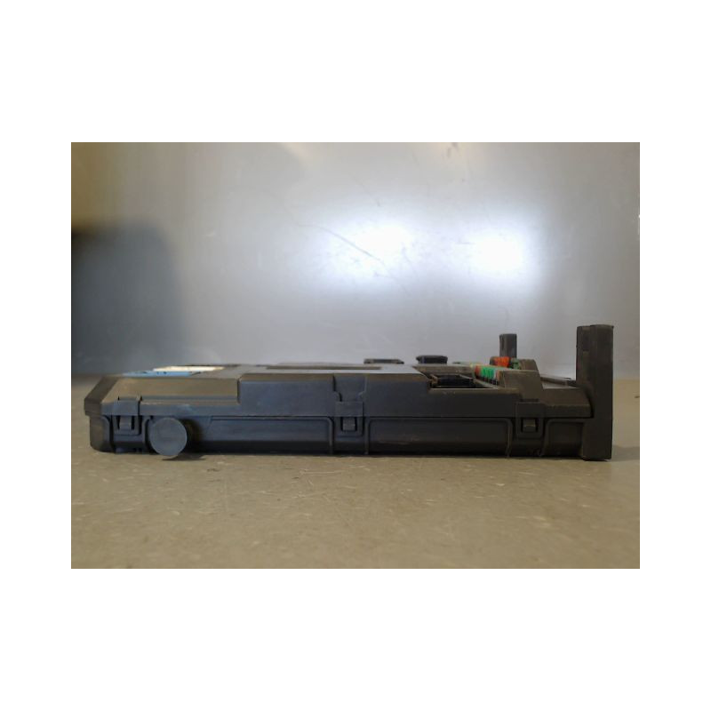 BOITIER GESTION HABITACLE PEUGEOT 207