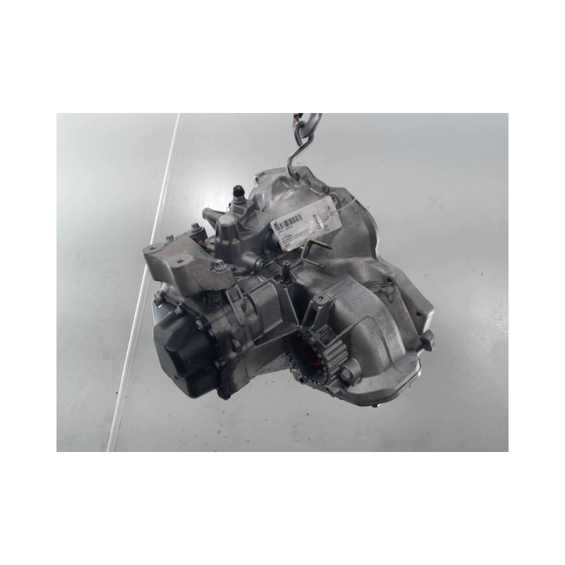 BOITE A VITESSE MECANIQUE OPEL CORSA 1.4 