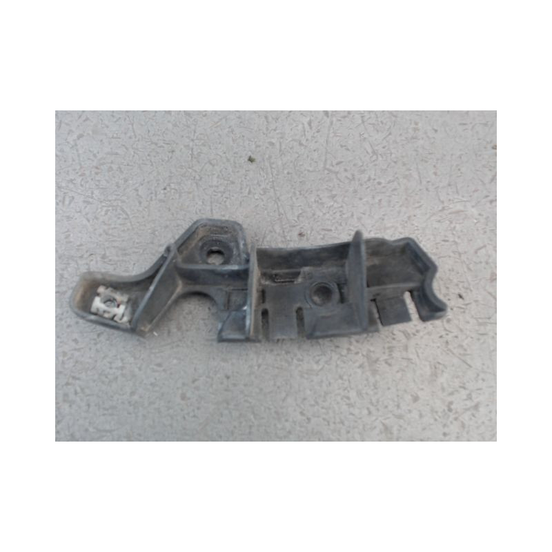 SUPPORT PARE-CHOC AVG RENAULT MEGANE