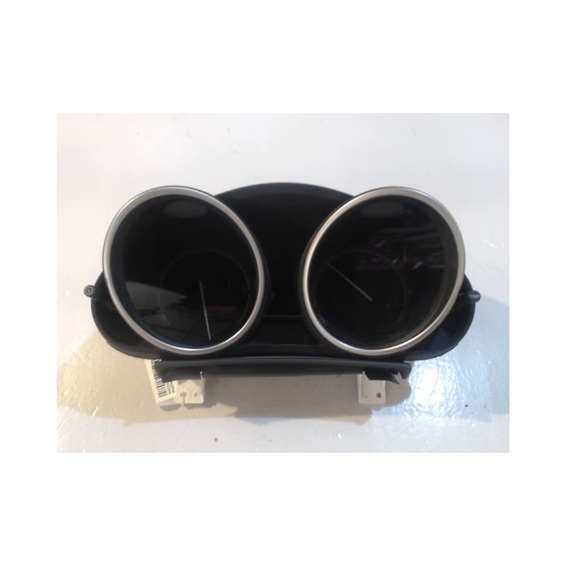 BLOC COMPTEURS MAZDA MAZDA 3  5P