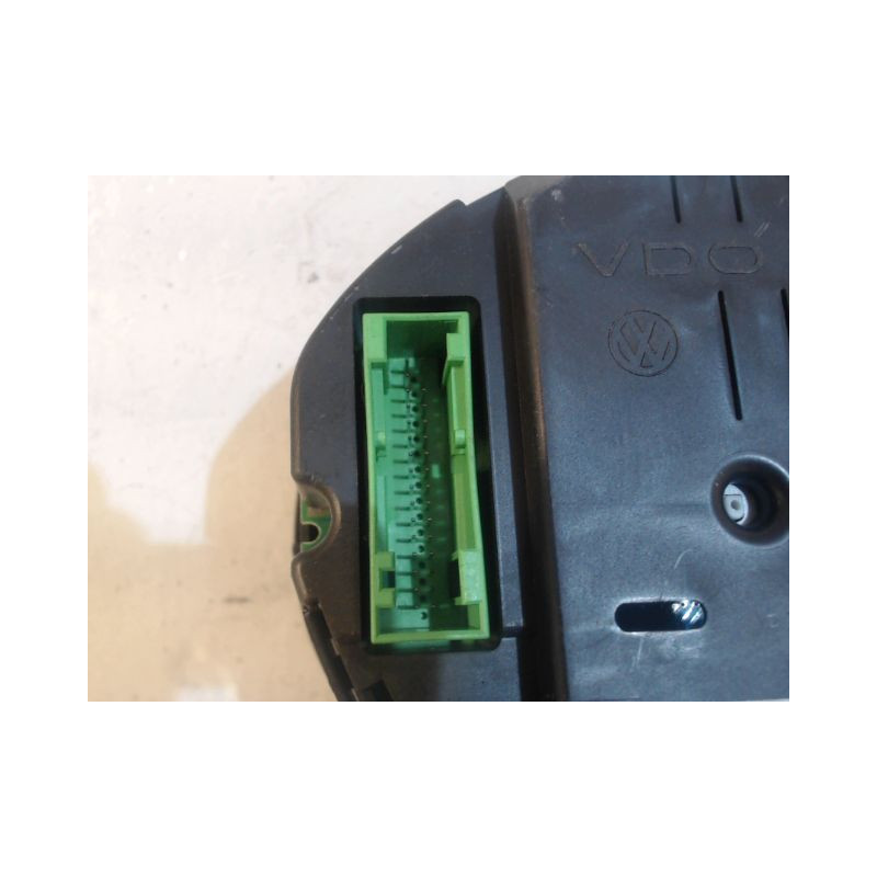 BLOC COMPTEURS VOLKSWAGEN POLO 2005-