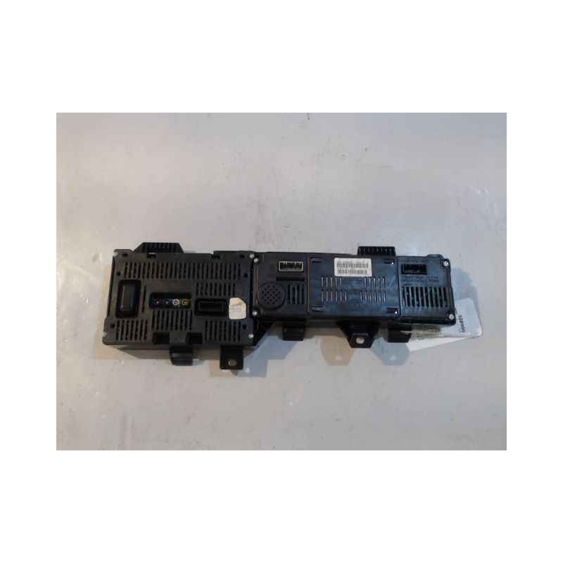 BLOC COMPTEURS RENAULT MEGANE