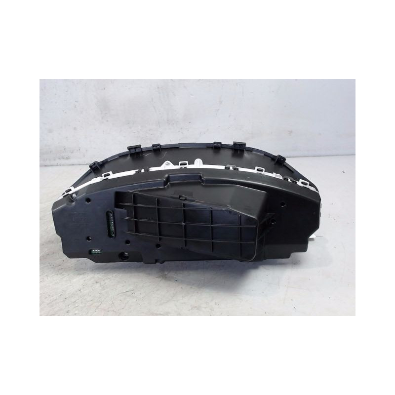BLOC COMPTEURS TOYOTA YARIS 2005-