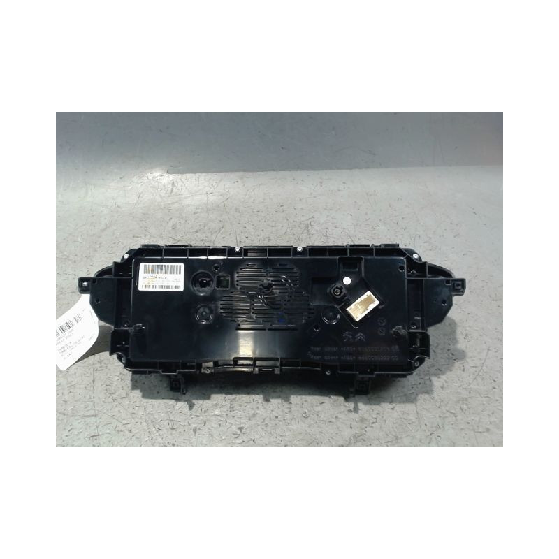 BLOC COMPTEURS PEUGEOT 3008 2009-
