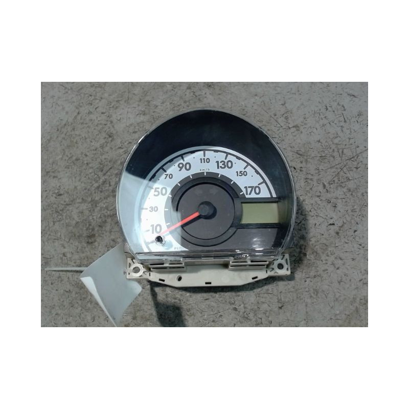 COMPTEUR TOYOTA AYGO 5P