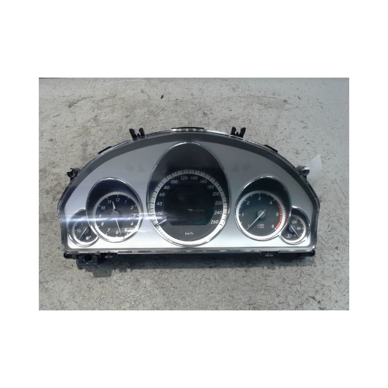 BLOC COMPTEURS MERCEDES CLASSE E 2006-