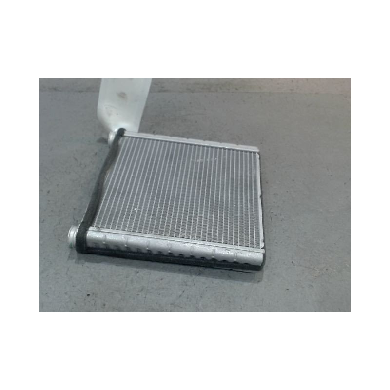 RADIATEUR DE CHAUFFAGE RENAULT CLIO