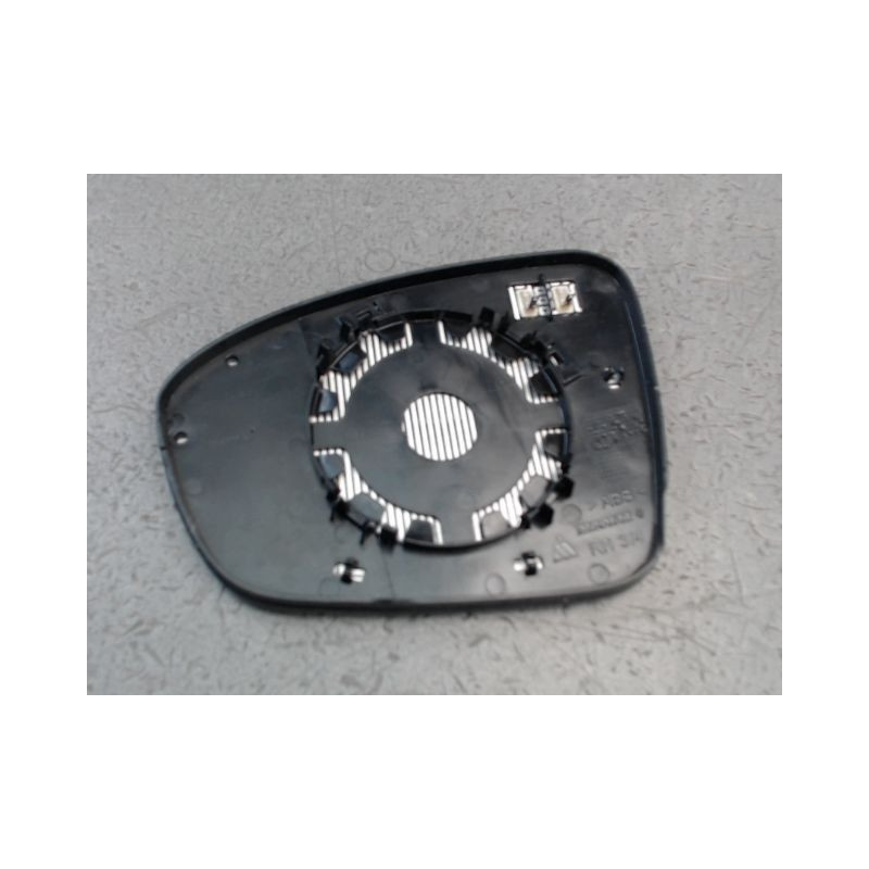 GLACE RETROVISEUR EXT D RENAULT CLIO