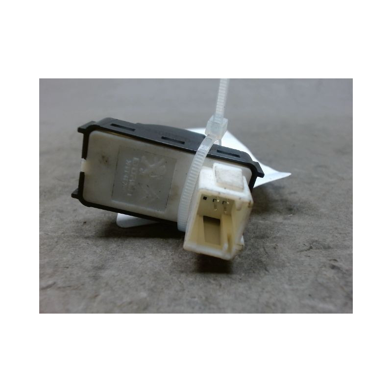COMMANDE LEVE-GLACE PORTE AVG CITROEN BERLINGO