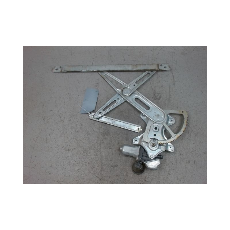 MECANISME+MOTEUR LEVE-GLACE AVANT GAUCHE TOYOTA YARIS