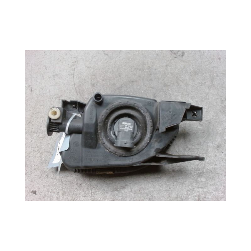 PHARE ANTIBROUILLARD AVANT DROIT MERCEDES CLASSE E 2002-