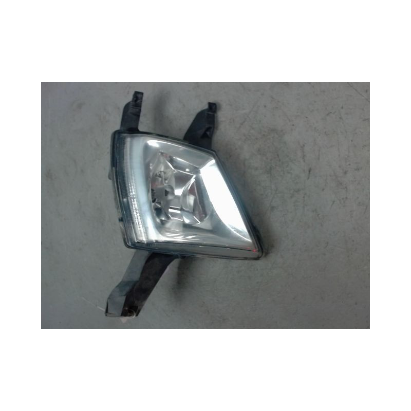 PHARE ANTIBROUILLARD AVANT DROIT PEUGEOT 407