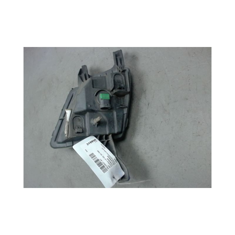 PHARE ANTIBROUILLARD AVANT DROIT PEUGEOT 407