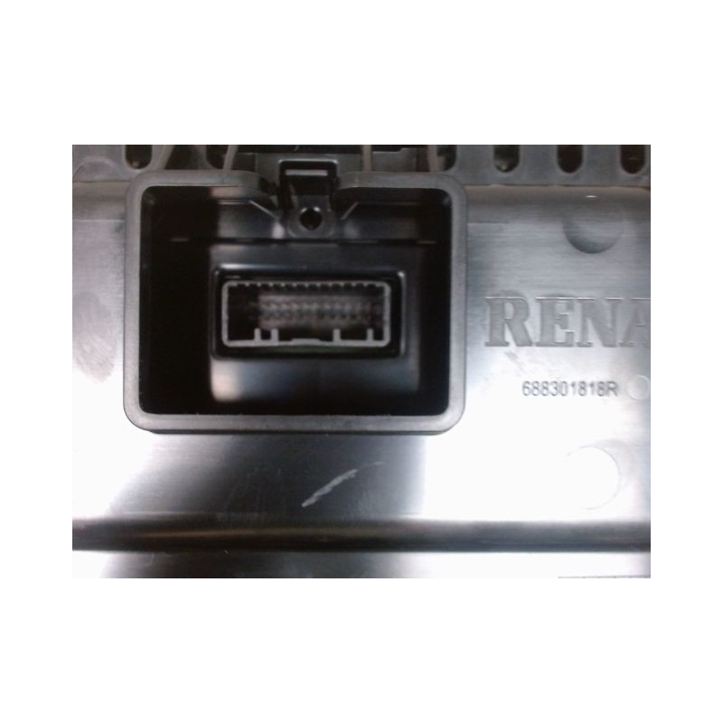 ECRAN GPS RENAULT KADJAR