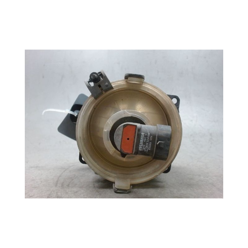 PHARE ANTIBROUILLARD AVANT DROIT OPEL CORSA