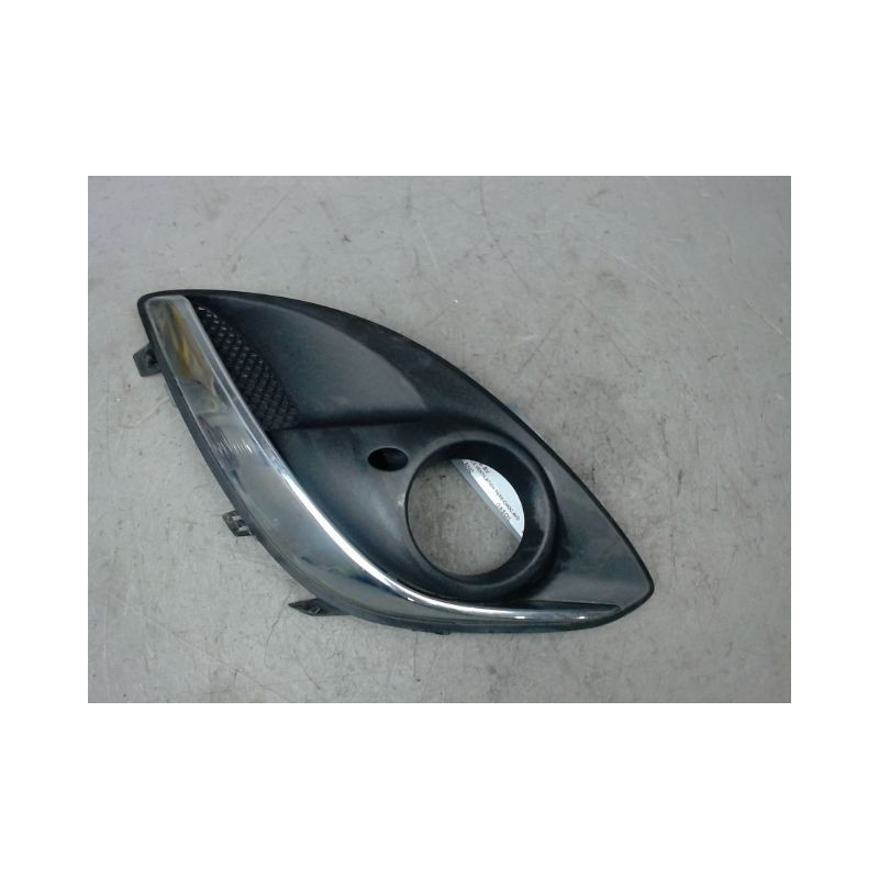 GRILLE VENTILATION PARE-CHOC AVD OPEL CORSA