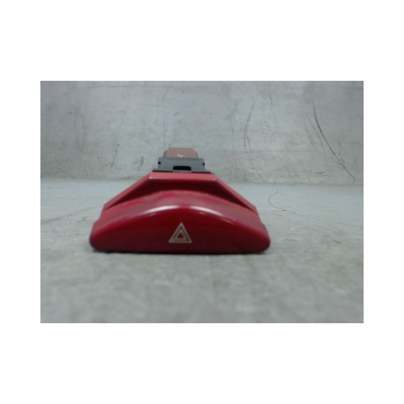 BOUTON DE WARNING CITROEN C5 2001-2004