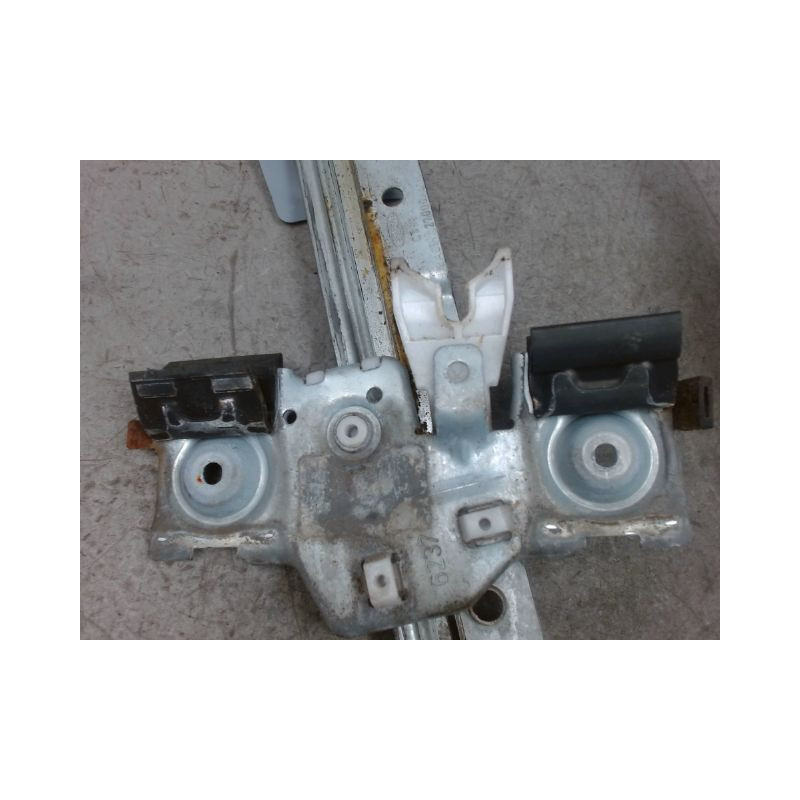 MECANISME LEVE-GLACE ARRIERE DROIT FORD FIESTA 2010-