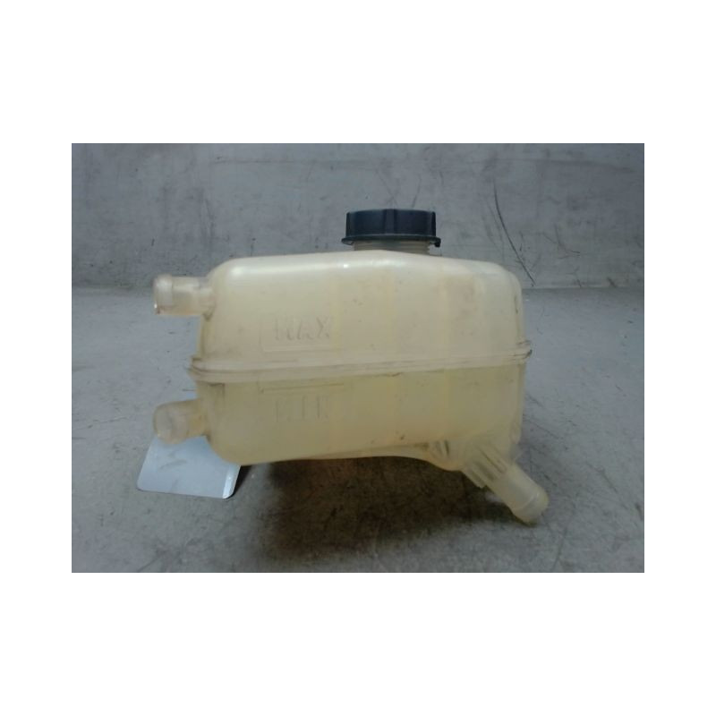 VASE EXPANSION FORD FIESTA 2010-