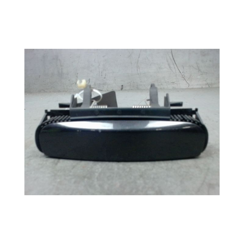 POIGNEE EXTERIEURE PORTE AVANT DROIT AUDI A3 2003-