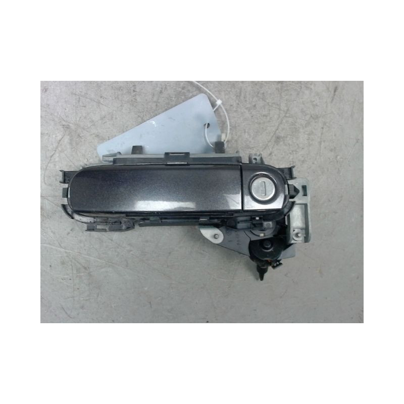 POIGNEE EXTERIEURE PORTE AVANT GAUCHE AUDI A3 2003-