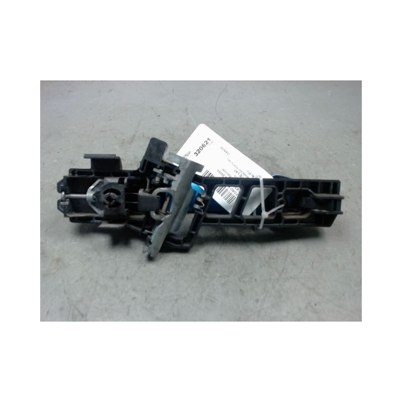 POIGNEE EXTERIEURE PORTE ARRIERE GAUCHE FORD FIESTA 2008-