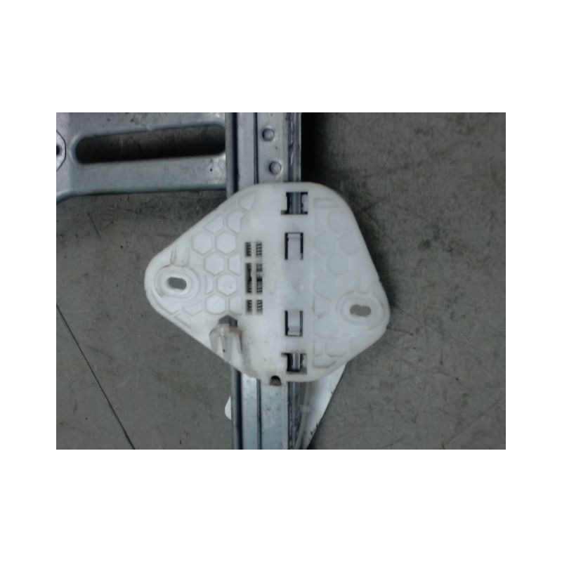 MECANISME LEVE-GLACE AVANT GAUCHE DACIA LOGAN MCV 2007-