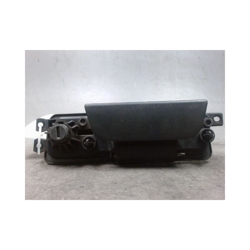 POIGNEE EXTERIEURE PORTE BATTANTE GAUCHE DACIA LOGAN MCV 2007-