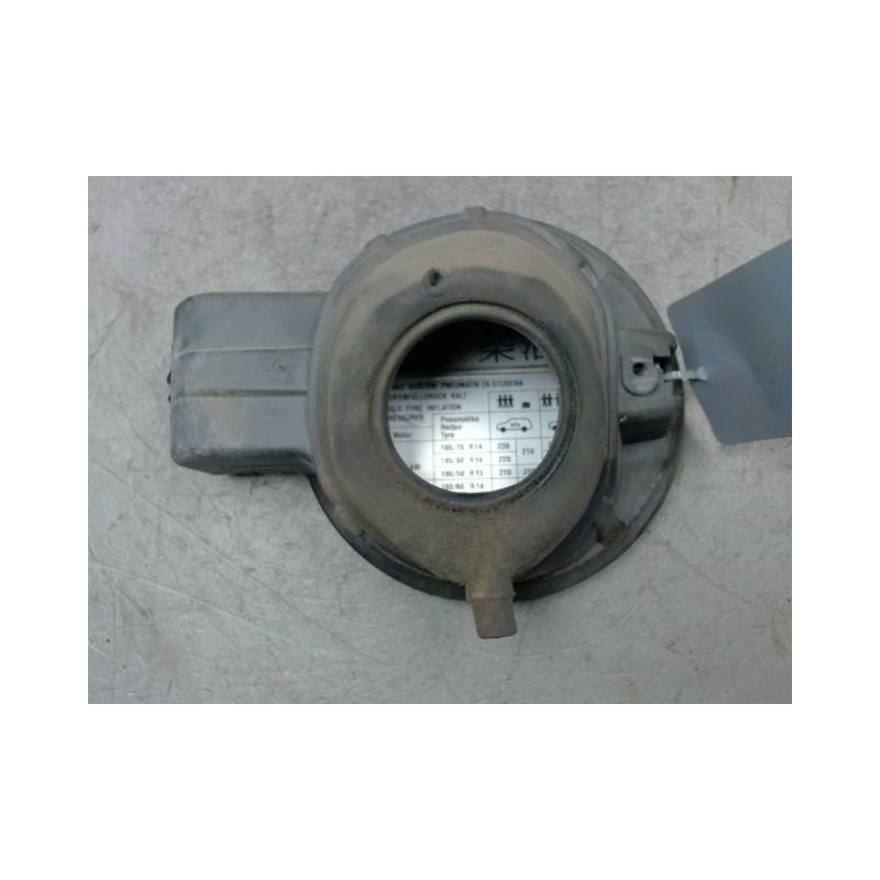 VOLET DE TRAPPE CARBURANT SKODA FABIA COMBI