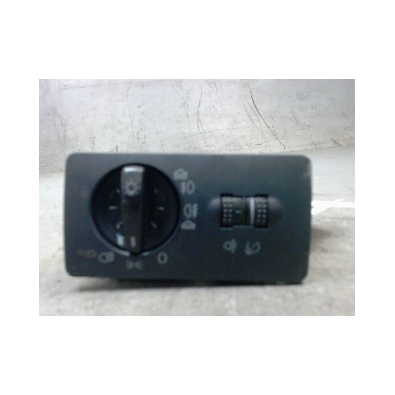 INTERIEUR COMMANDE PHARES SKODA FABIA COMBI