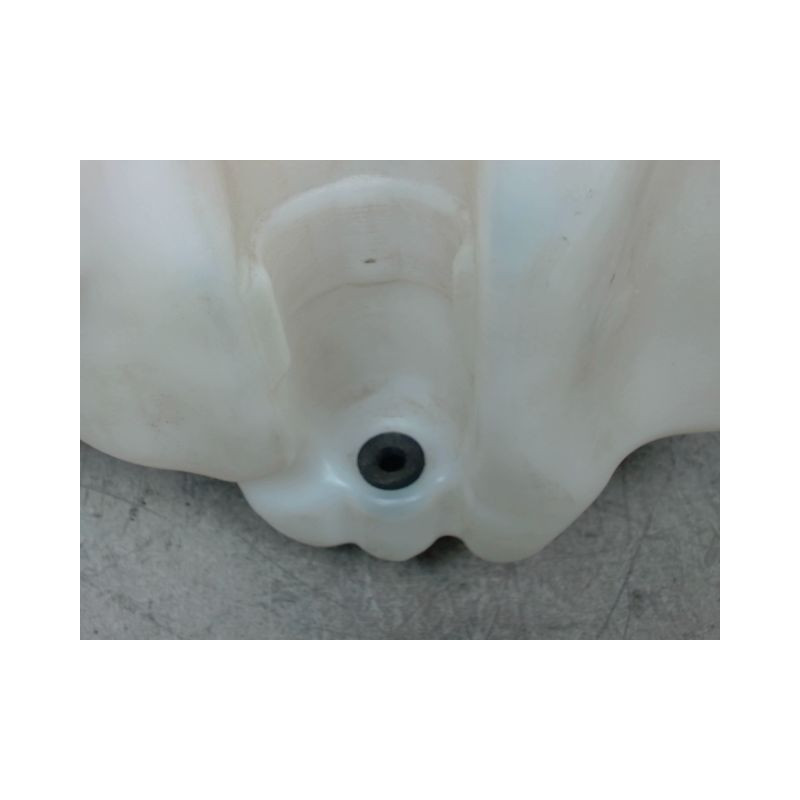 RESERVOIR LAVE-GLACE AVANT RENAULT CLIO II PH.1 98-2001