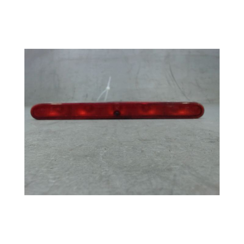 FEUX STOP SUPPLEMENTAIRE PEUGEOT 206 5P