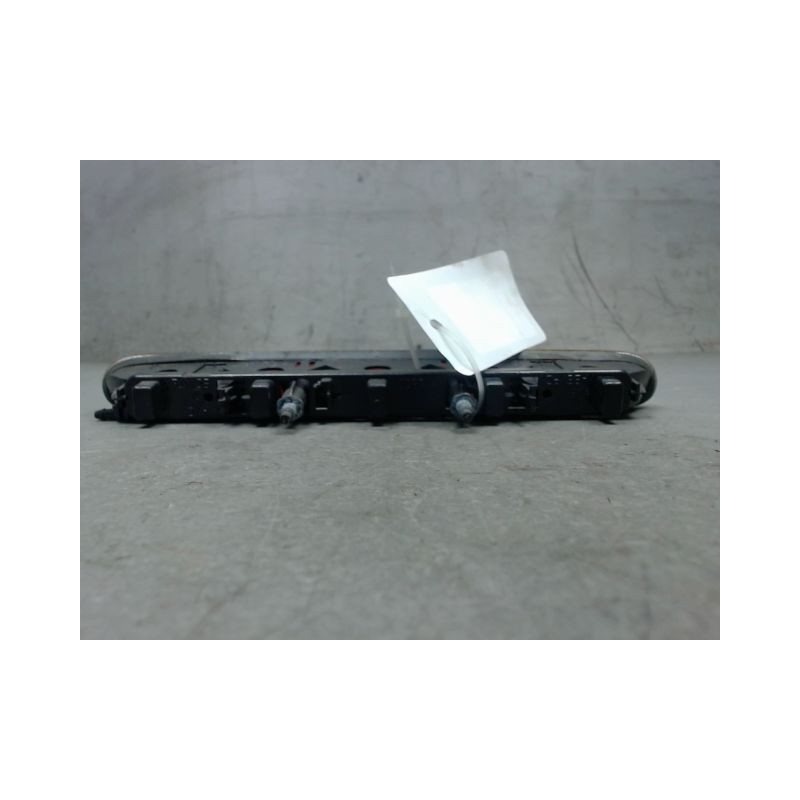 FEUX STOP SUPPLEMENTAIRE PEUGEOT 206 5P