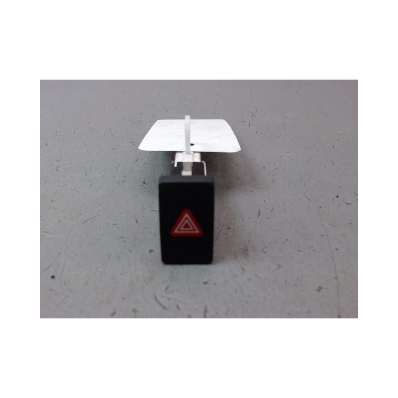 BOUTON DE WARNING VOLKSWAGEN GOLF VI (1K) 2008-2013