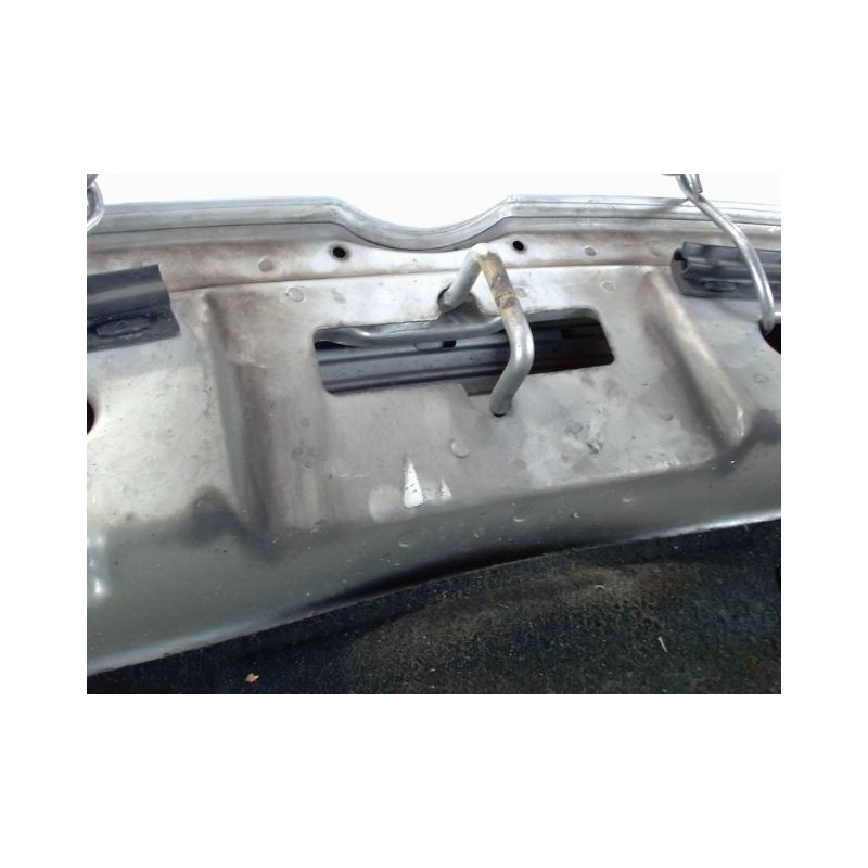 CAPOT VOLKSWAGEN POLO 99-2001