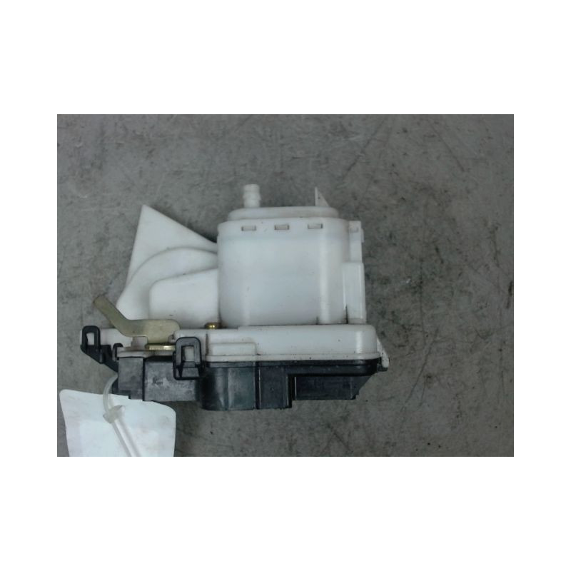 SYSTEME CONDAMNATION ARRIERE DROIT VOLKSWAGEN POLO 99-2001