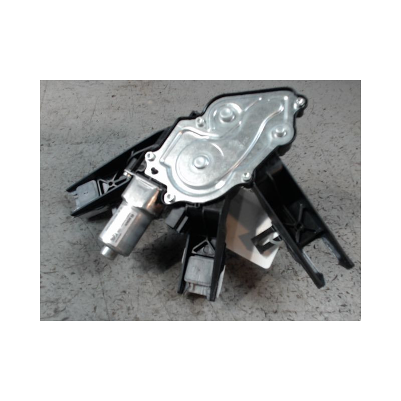 MOTEUR ESSUIE-GLACE ARRIERE PEUGEOT 308 SW 2008-