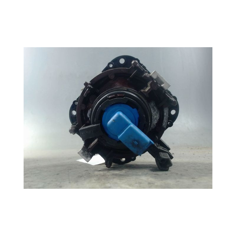 PHARE ANTIBROUILLARD AVANT DROIT CITROEN XSARA PICASSO
